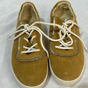 Spenco Wheat Suede Sneakers Size 7